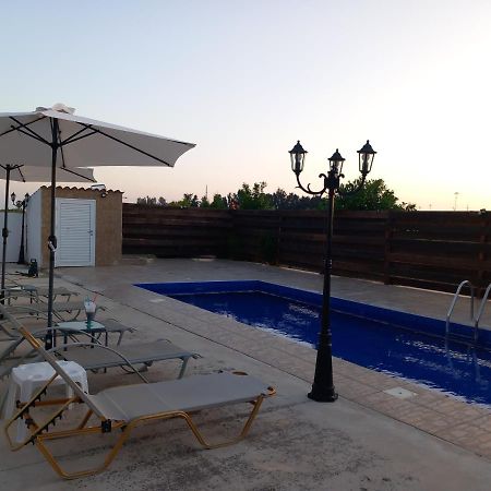 Paphos Sunset Villa מראה חיצוני תמונה