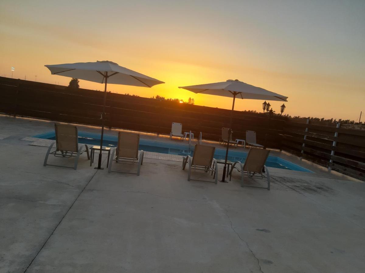 Paphos Sunset Villa מראה חיצוני תמונה